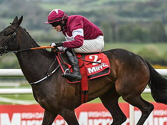 Injury rules Champagne Classic...